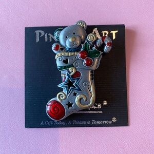 Pine Art Holiday Bear Brooch
